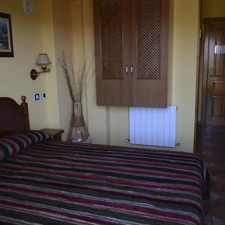 Hotel Viñas *