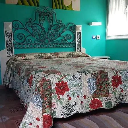 Vinas Hotel *